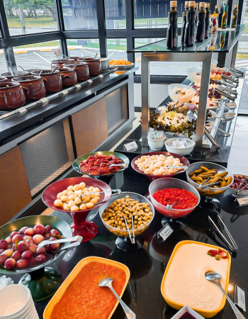 Buffet de feijoada da Master Burger